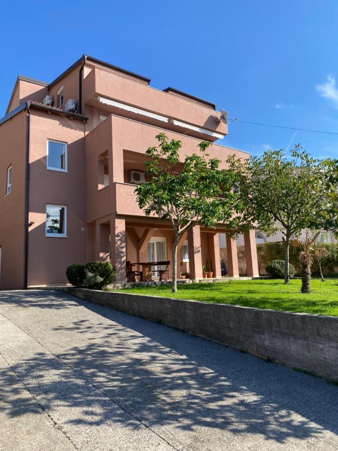 App Ratkovic Apartment Novi Vinodolski Bagian luar foto