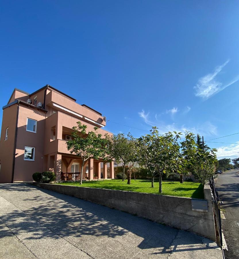 App Ratkovic Apartment Novi Vinodolski Bagian luar foto