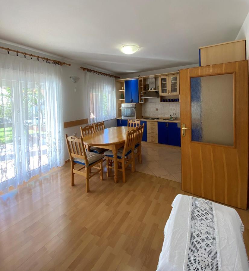 App Ratkovic Apartment Novi Vinodolski Bagian luar foto