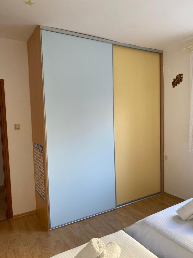 App Ratkovic Apartment Novi Vinodolski Bagian luar foto